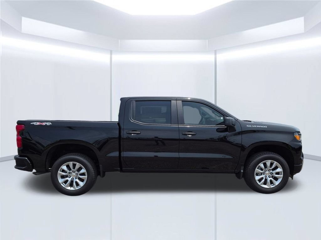 2026 Chevrolet Silverado 1500 Custom - Photo 7