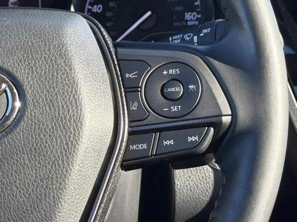 Used 2022 Black Toyota SE image 19