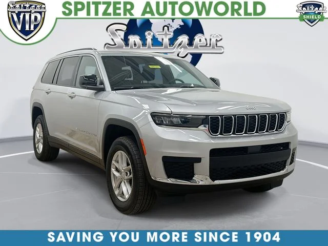 New 2026 Silver Zynith Exterior Paint Jeep Laredo X image 1