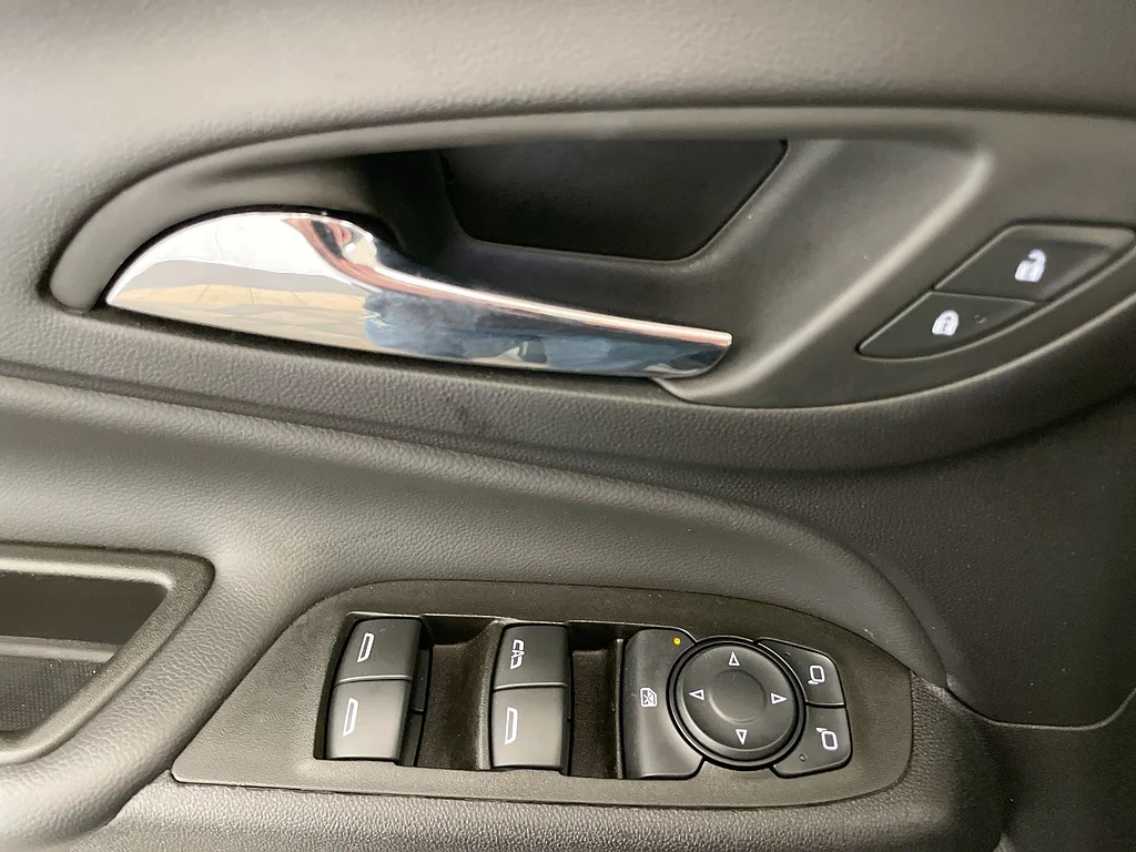 Used 2024 Sterling Gray Metallic Chevrolet LT image 23