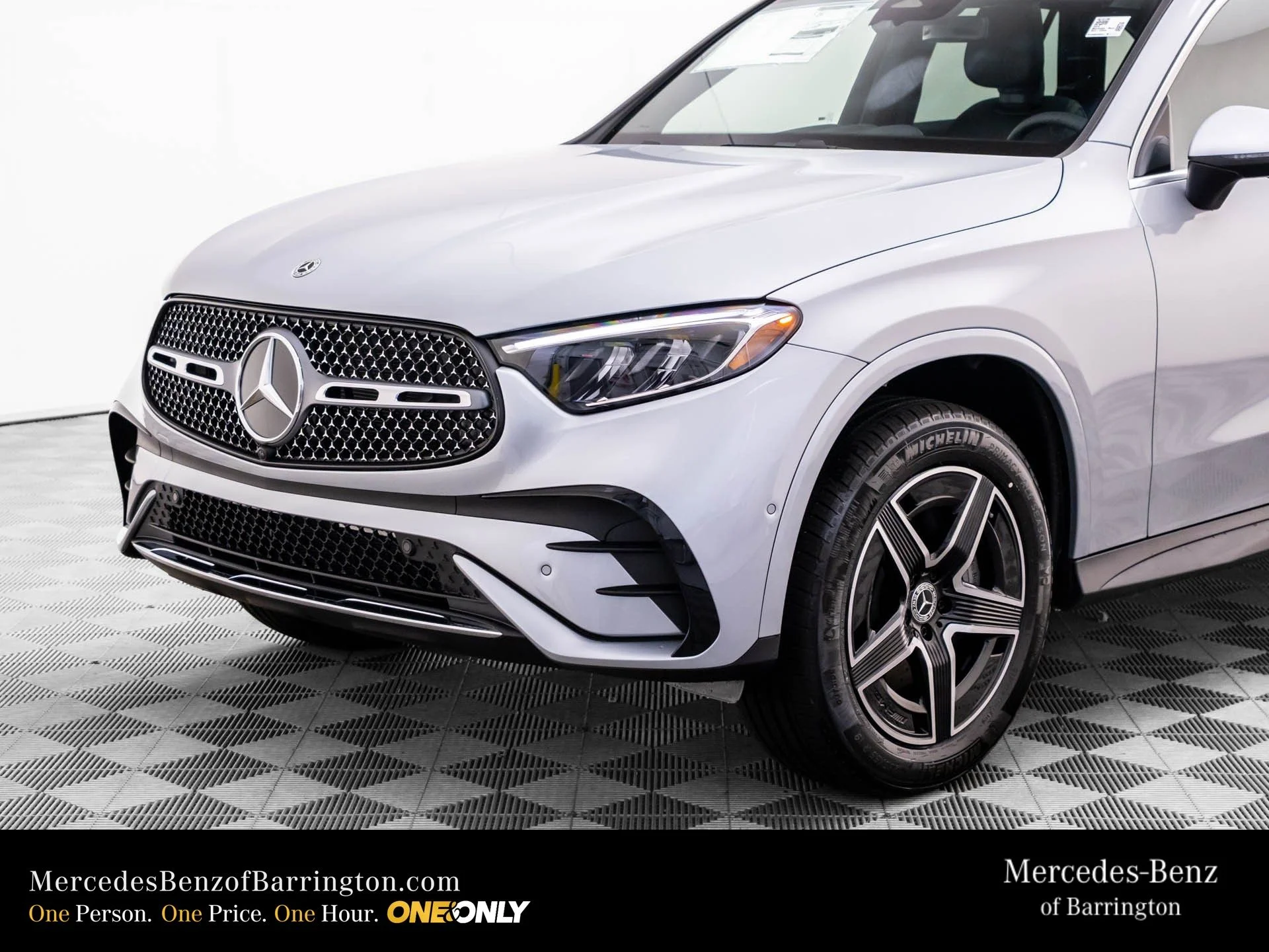 New 2026 Silver Mercedes-Benz GLC 300 image 40