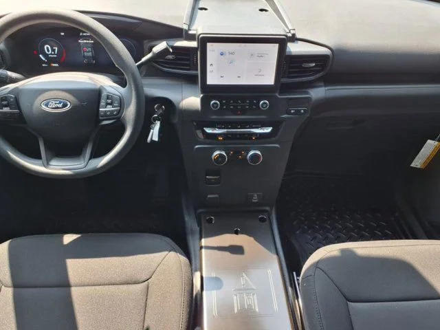New 2025 Black Ford Base image 5