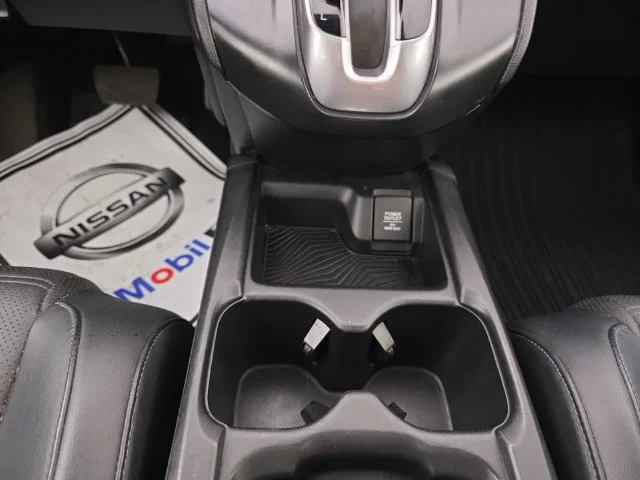 Used 2017 Dark Olive Metallic Honda Touring image 19