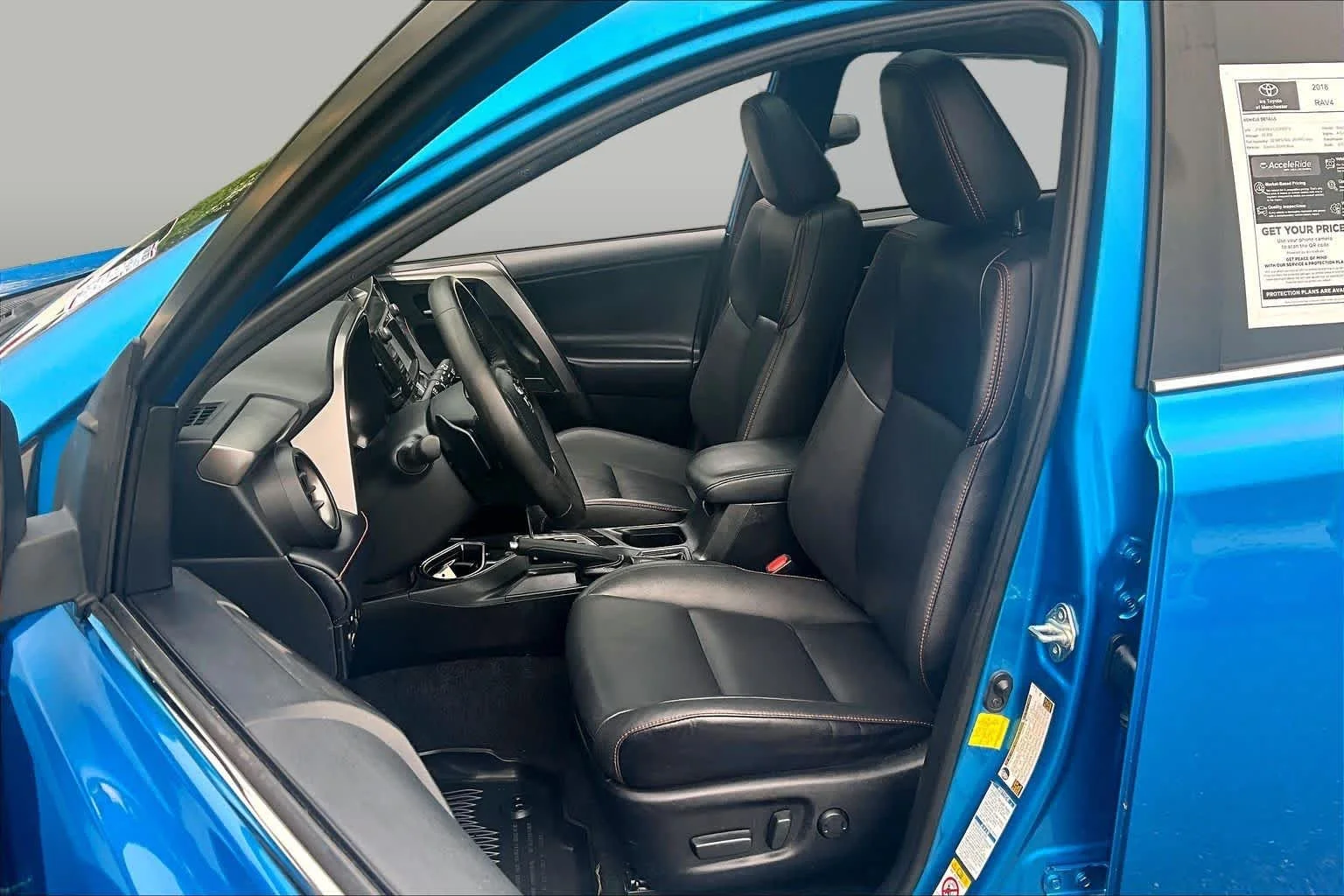 Certified Used 2018 Electric Storm Blue Toyota SE image 9