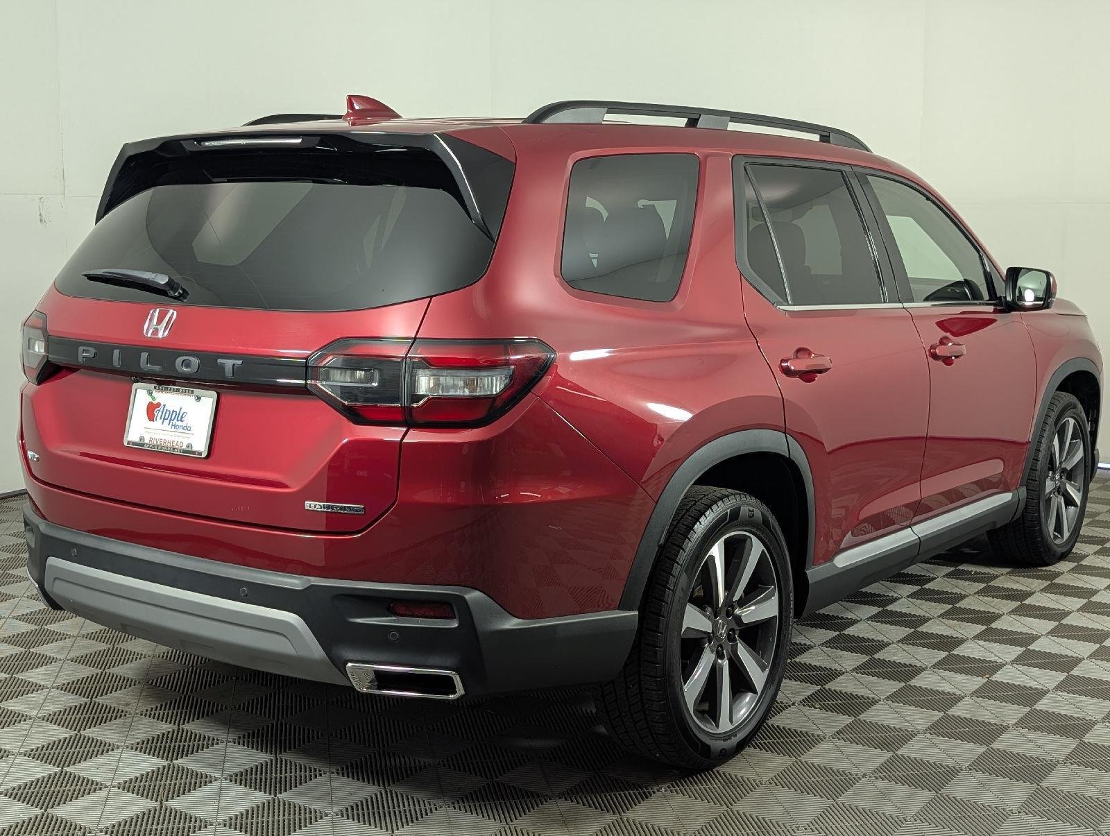 Certified Used 2023 Radiant Red Metallic II Honda AWD TRG image 6