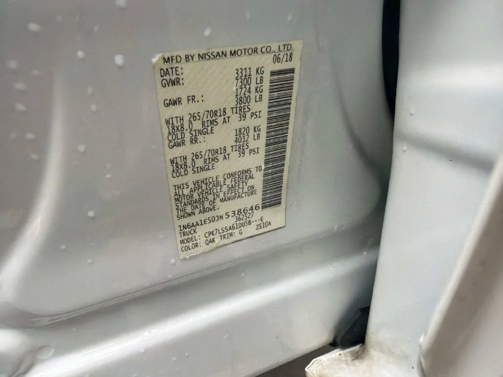 Used 2018 White Nissan SV image 31