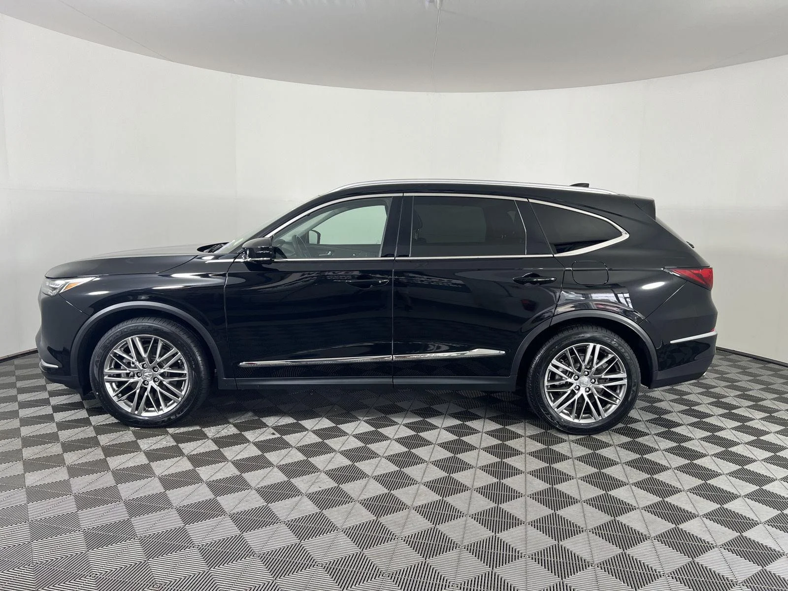 Used 2024 Bk Acura w/Advance Package image 34