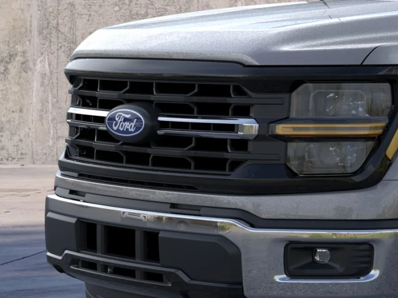 New 2026 Carbonized Gray Metallic Ford XLT image 17