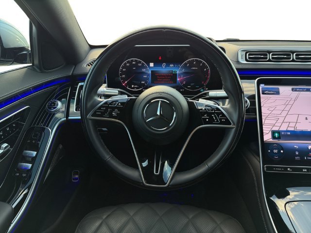 Used 2024  Mercedes-Benz S 580 image 13
