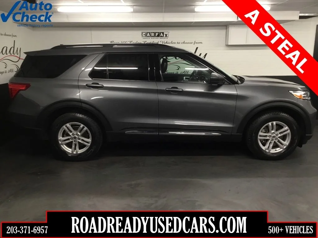 2022 Ford Explorer XLT 4WD's photo
