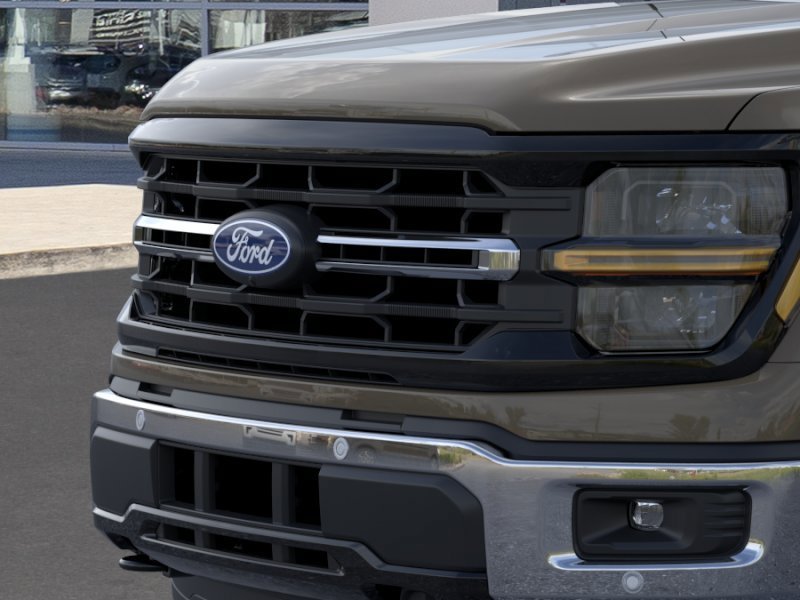New 2026 Marsh Gray Ford XLT image 17