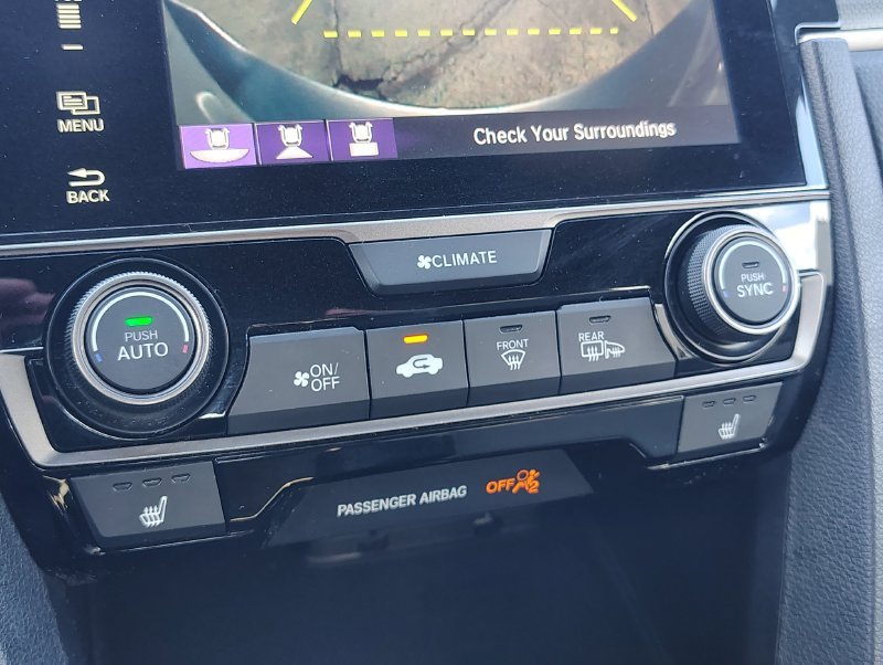Used 2018  Honda EX image 30