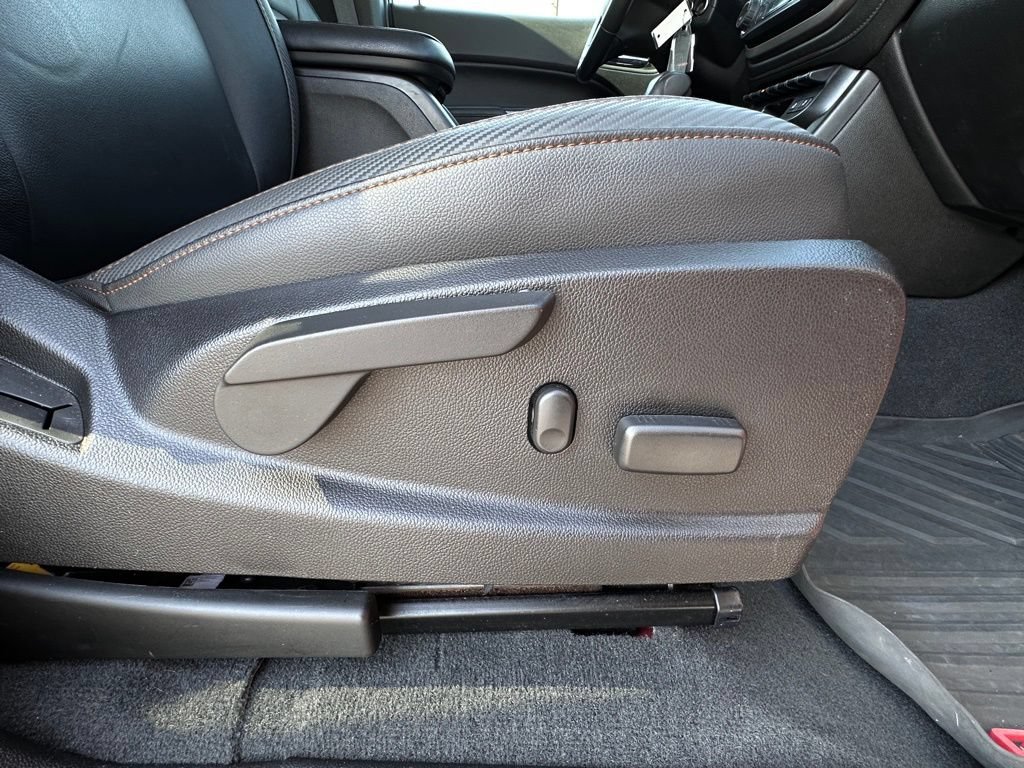 Used 2021 Cayenne Red Tintcoat GMC AT4 - Leather image 12