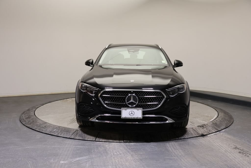 New 2026 Obsidian Black Metallic Mercedes-Benz E 450 image 2