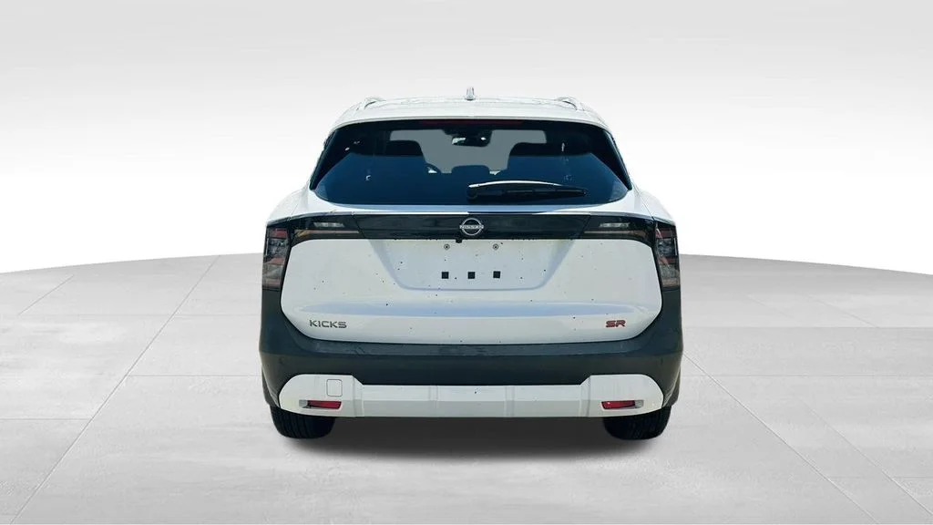 2026 Nissan KICKS SR - Photo 7