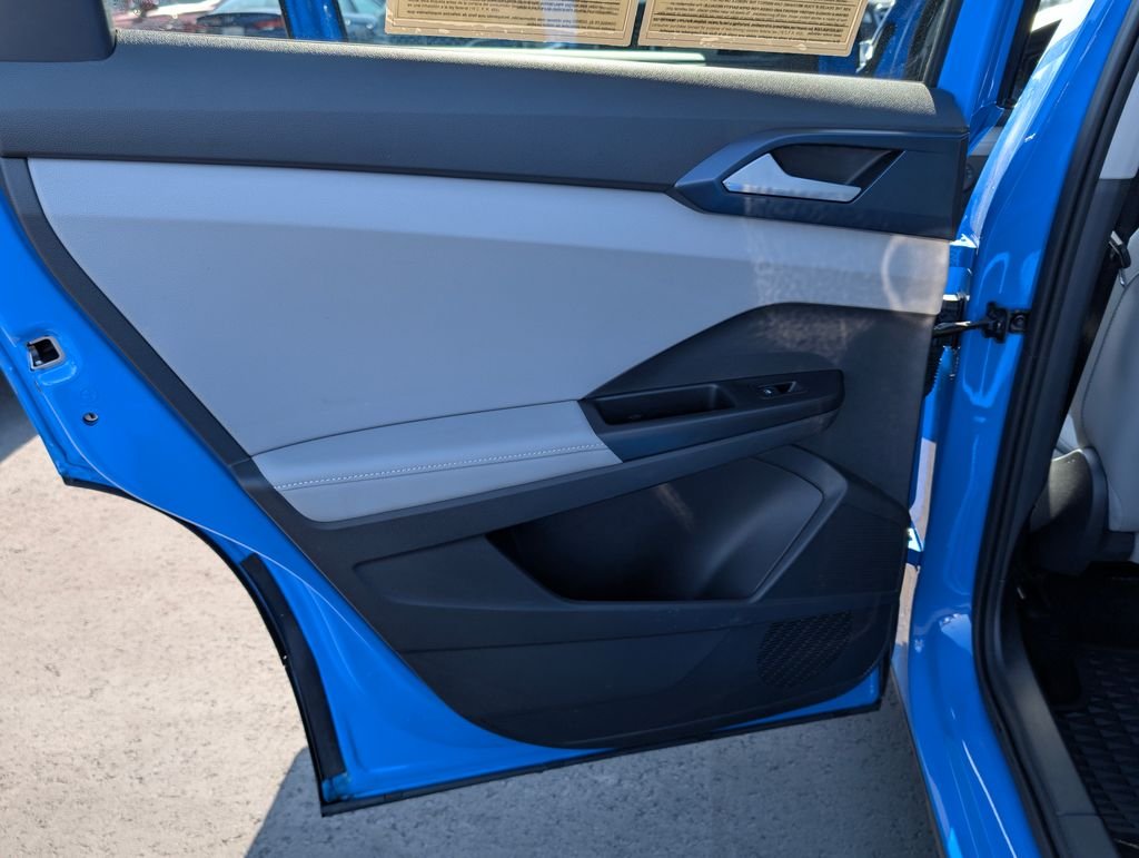 2024 Volkswagen Taos SE - Photo 15