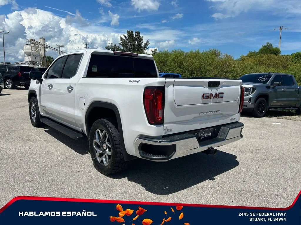 Used 2024 White Frost Tricoat GMC SLT image 7