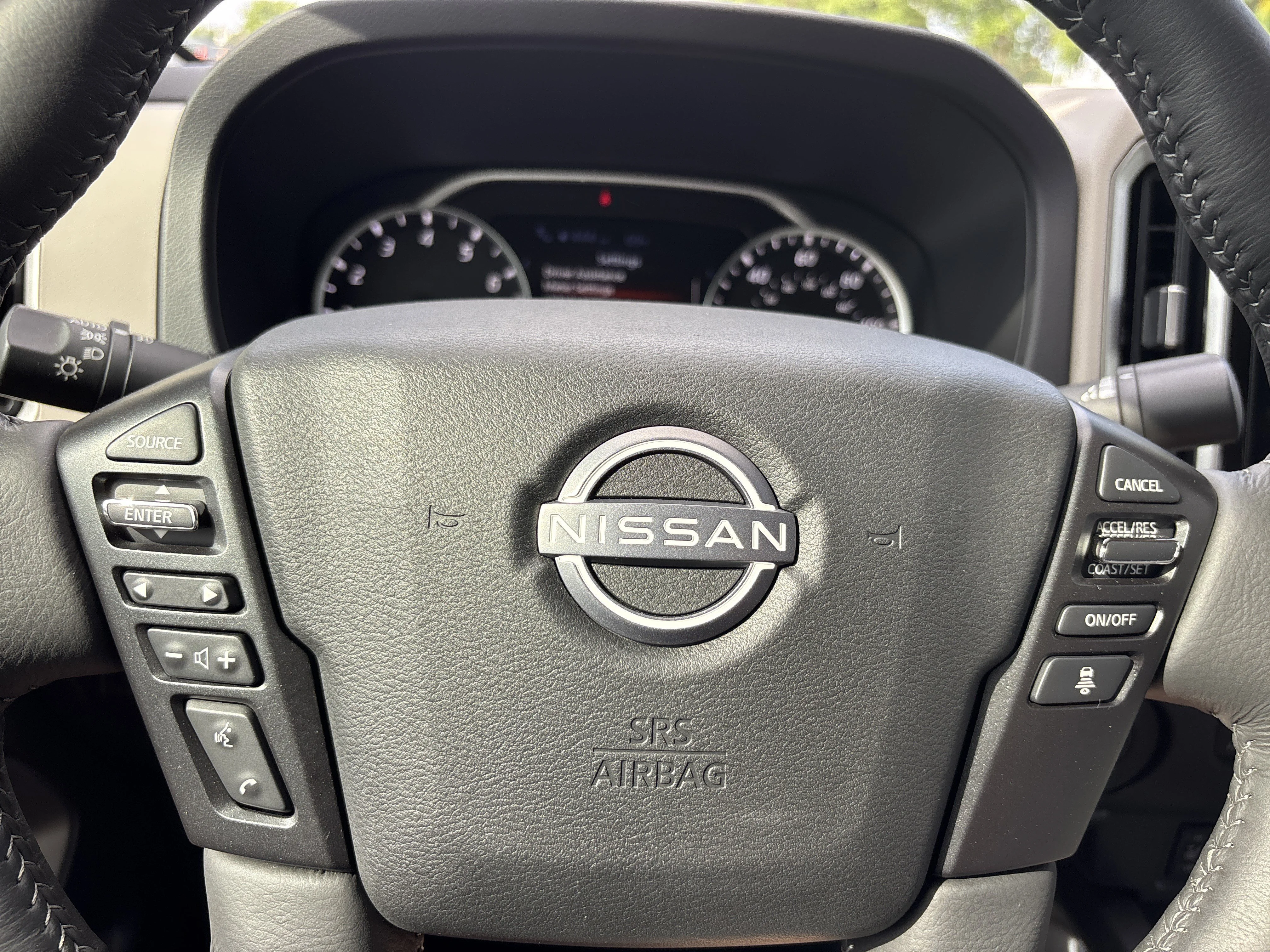 Used 2025 Bluestone Pearl Nissan SV image 23