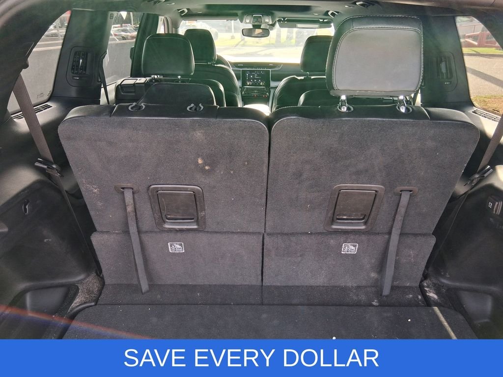 Used 2024 Gray Jeep Altitude X image 6
