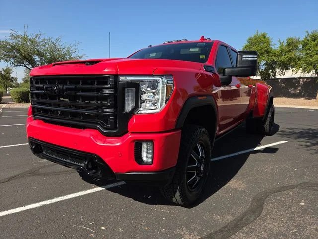 Used 2022 Red GMC SLT image 3