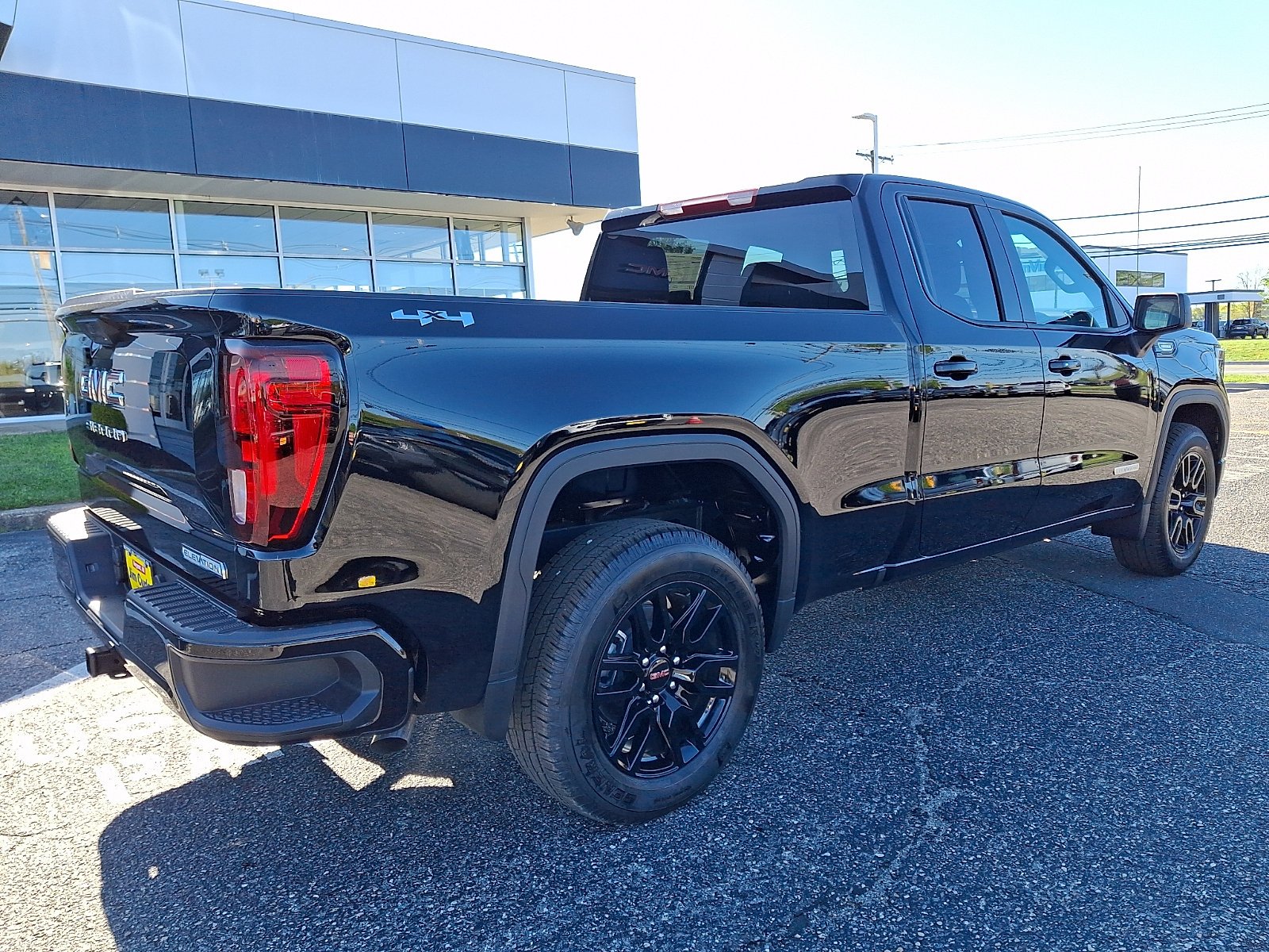 New 2026 Onyx Black GMC Elevation image 4