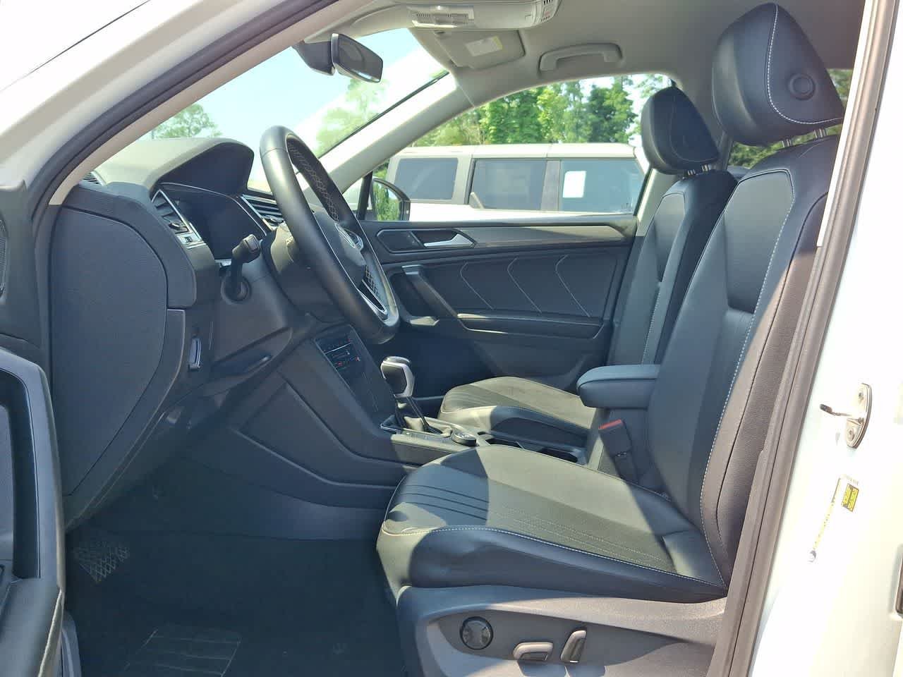 Certified Used 2024 Pure White Volkswagen SE image 17