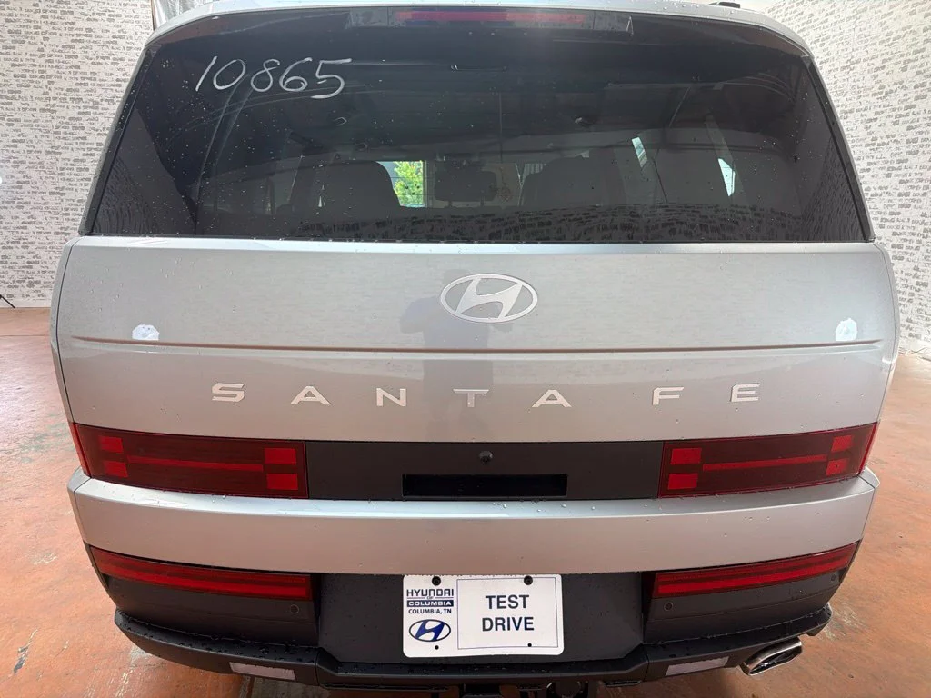 New 2027 Shimmering Silver Hyundai SEL image 6