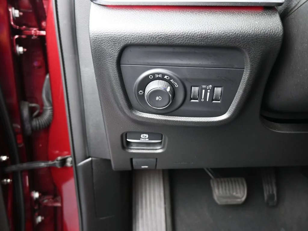 2023 Jeep Grand Cherokee Overland - Photo 34