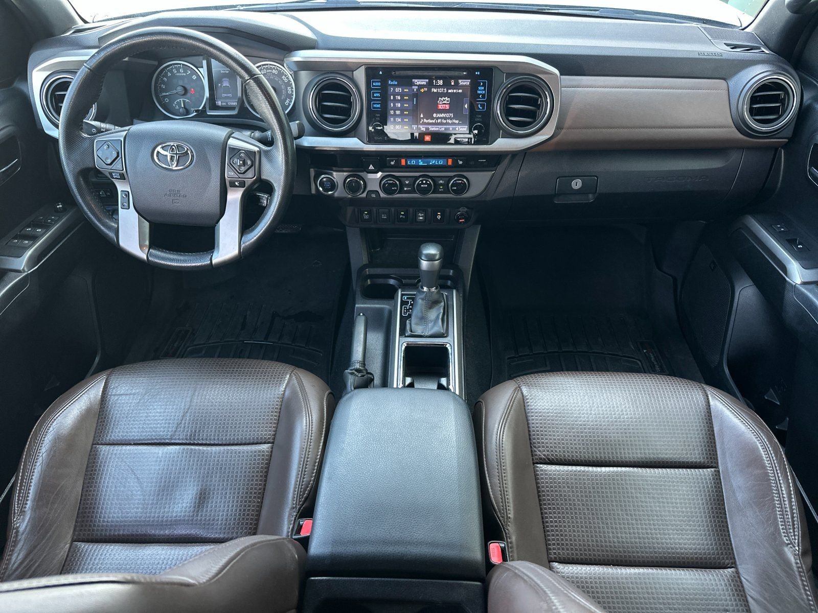 Used 2017 Super White Toyota Limited image 11