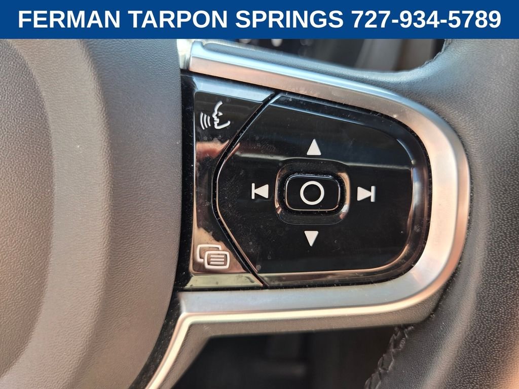 Certified Used 2023 Crystal White Volvo Plus image 31