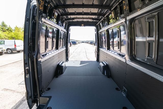 New 2026 Graphite Gray Mercedes-Benz Cargo 170 WB image 31