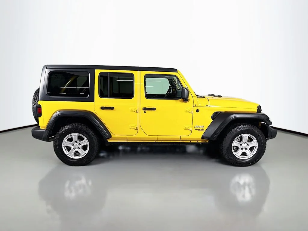 Used 2019 Hellayella Clearcoat Jeep Unlimited Sport S image 8