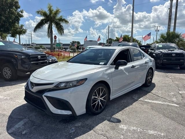 Used 2024 White Toyota SE image 16