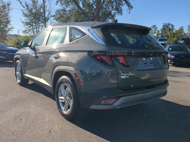 Used 2025 Gray Hyundai SE image 7