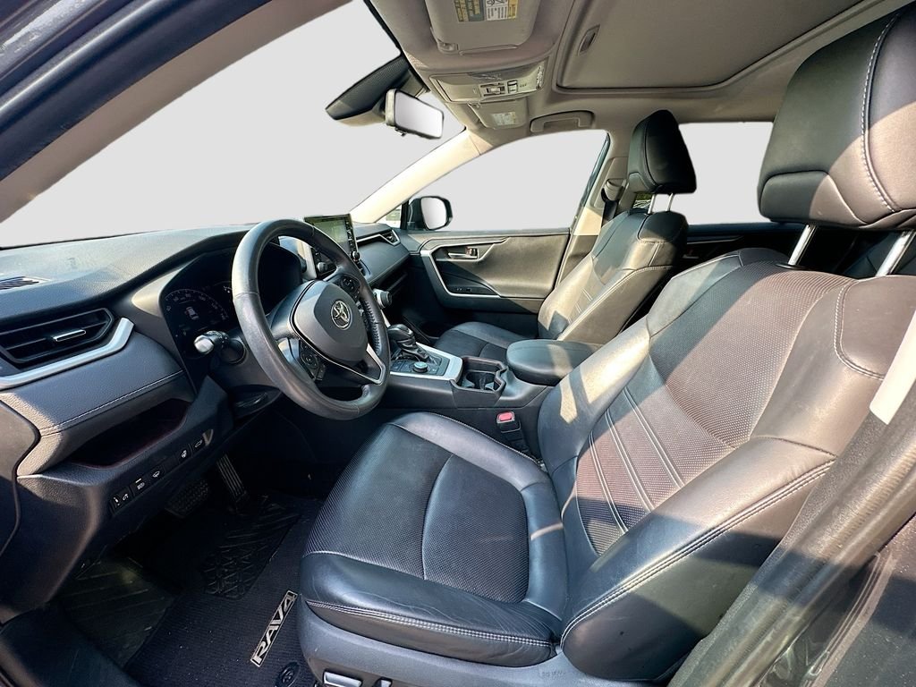 Used 2019 Gray Toyota Limited image 21