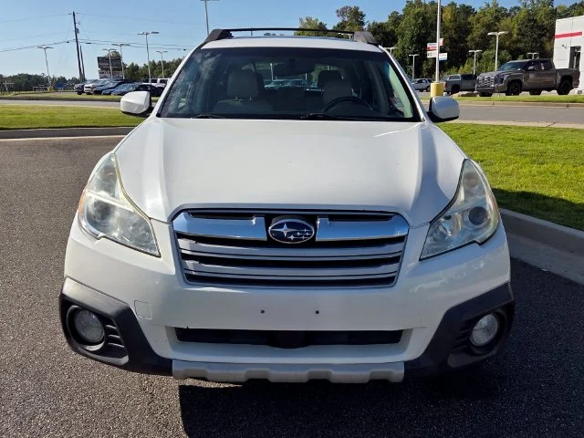 Used 2014 Subaru Outback 2.5i Limited with VIN 4S4BRBLC0E3250193 for sale in Lafayette, IN