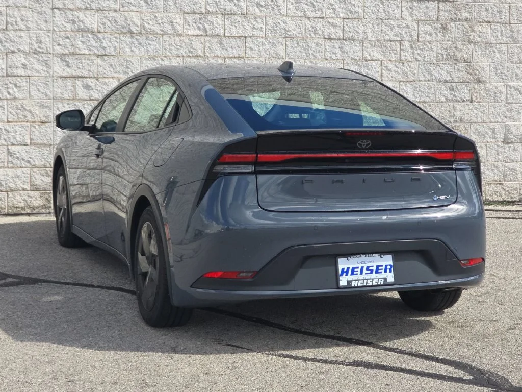 Used 2025 Gray Toyota LE image 11