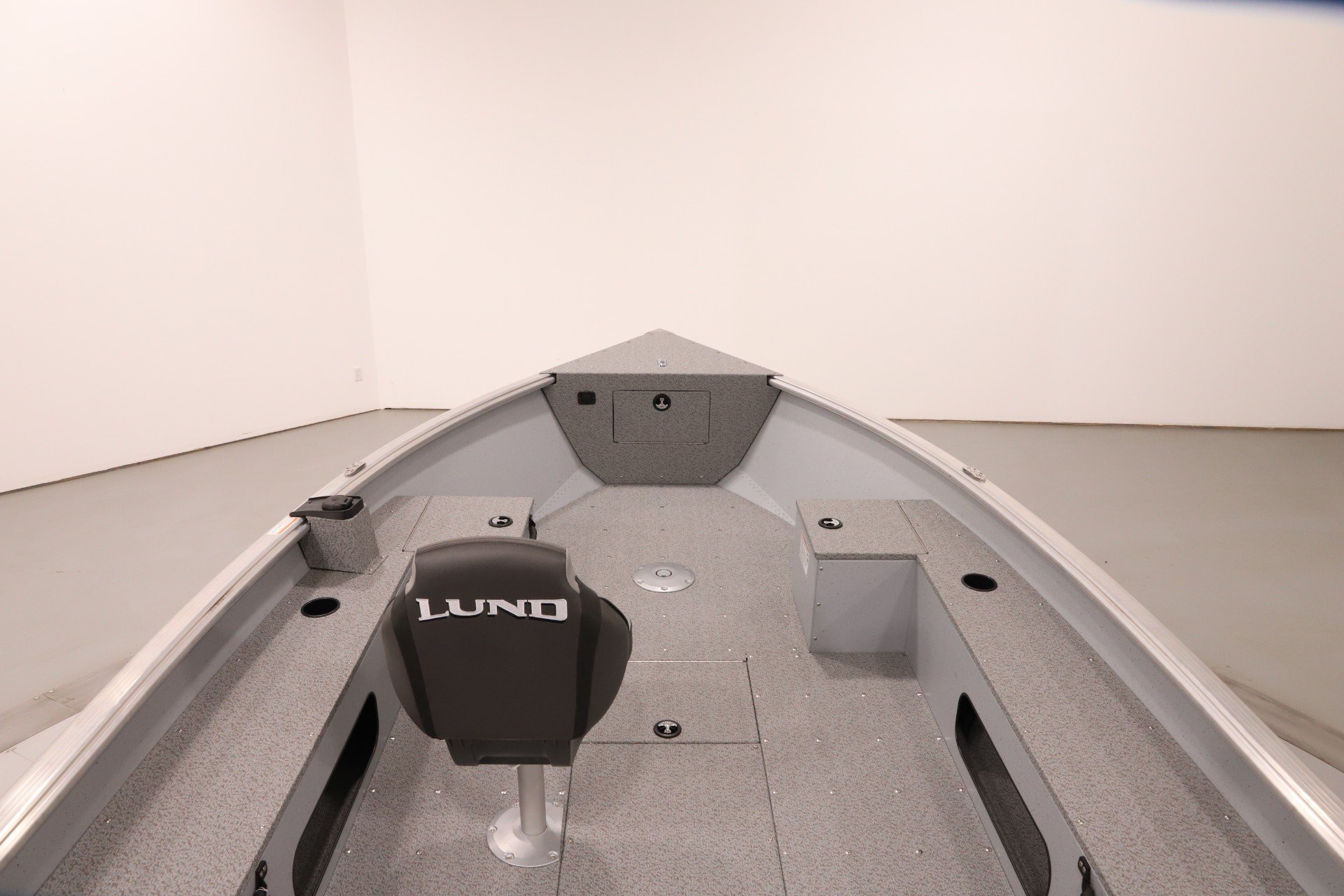 New 2025  LUND  image 9
