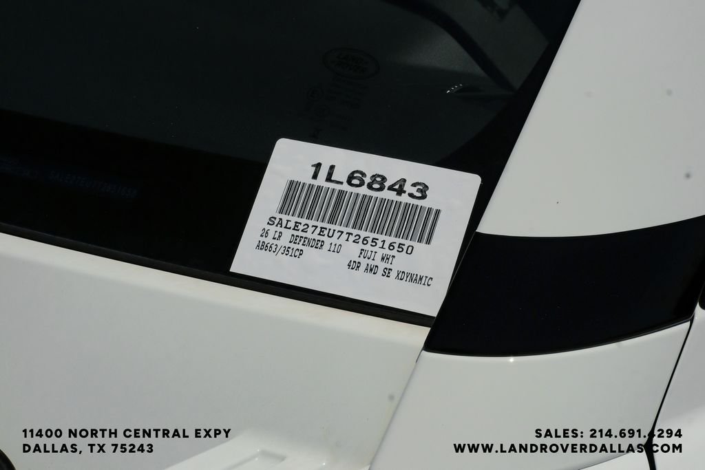 New 2026 Fuji White Land Rover X-Dynamic SE image 54