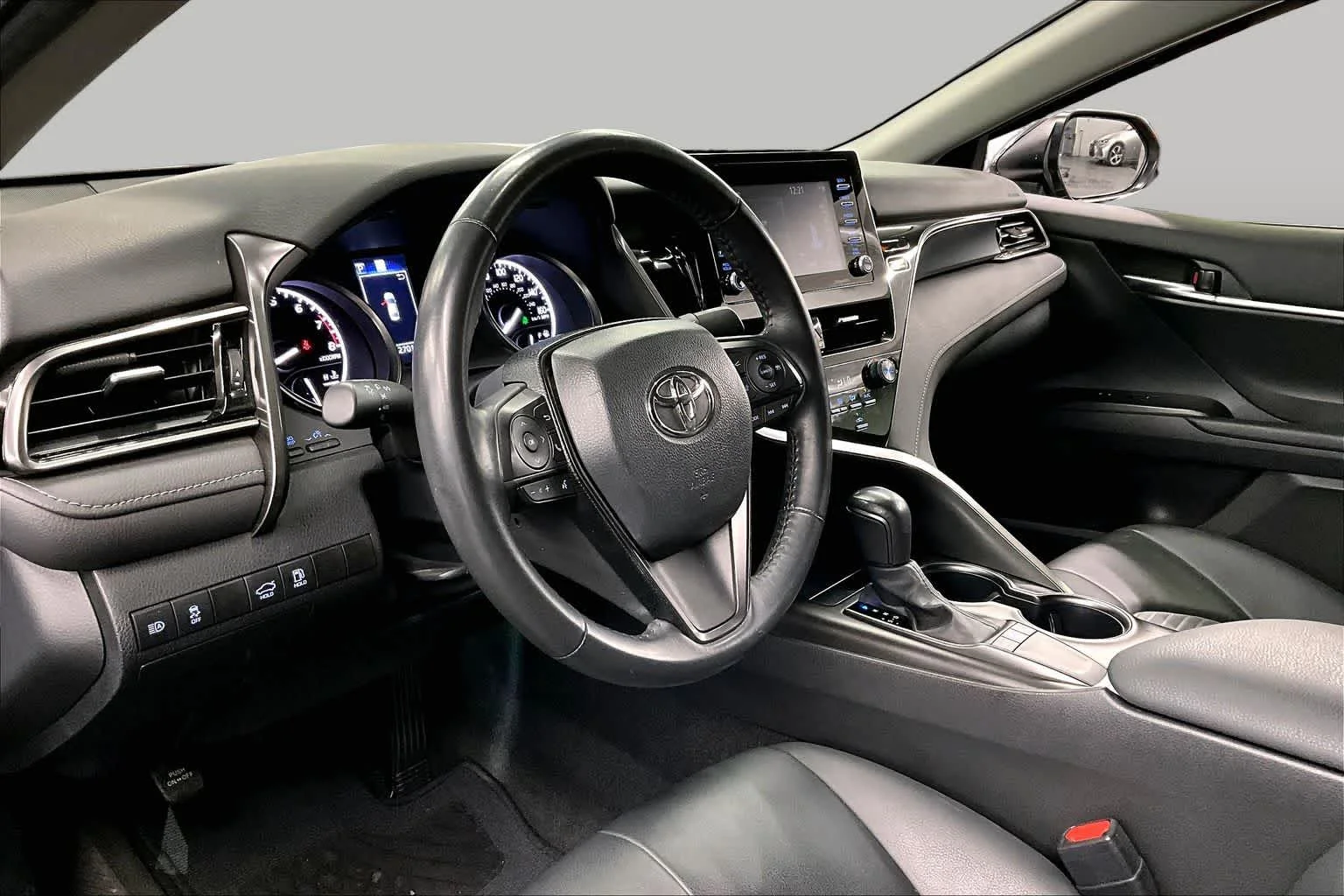 Used 2024 Midnight Black Metallic Toyota SE image 17
