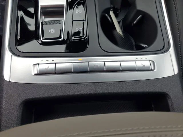 New 2026 Ivory Silver Kia EX image 20