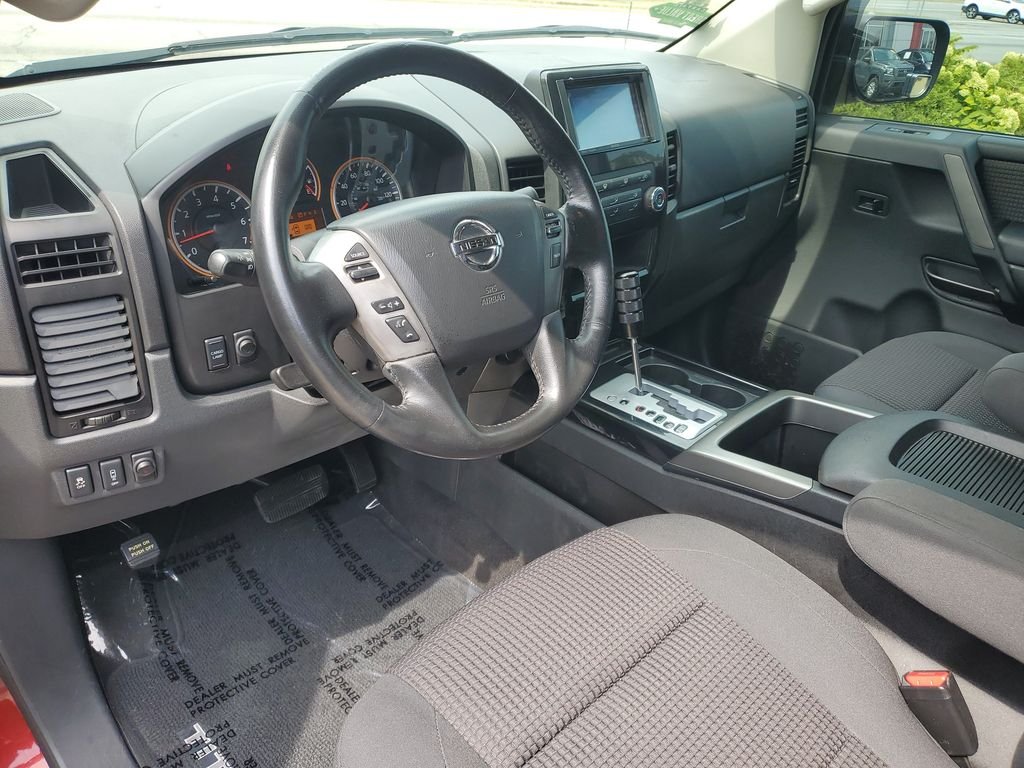 Used 2013 Cayenne Red Metallic Nissan SV image 8