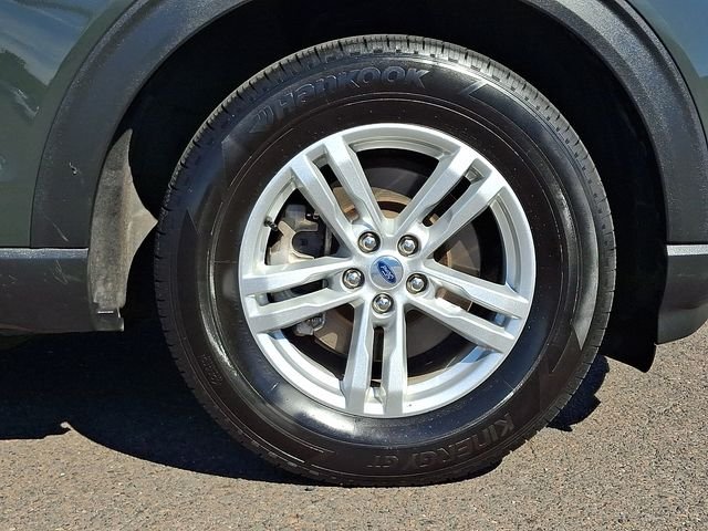 Certified Used 2023 Green Metallic Ford XLT image 8