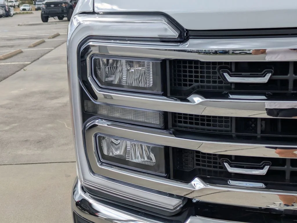 2026 Ford F-350 Super Duty Lariat - Photo 9