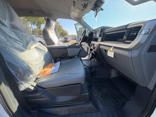 New 2026 Oxford White Ford F-550® XL image 12