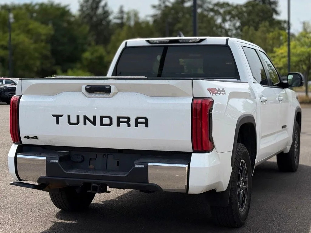 Used 2025 White Toyota SR5 image 5