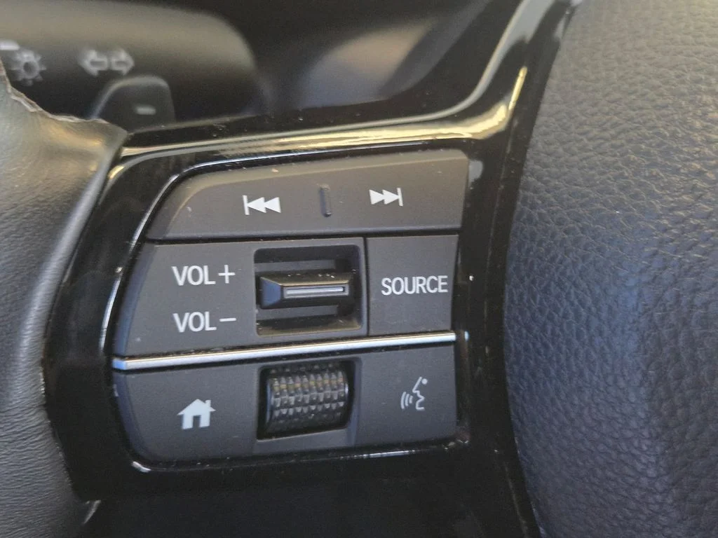 2025 Honda Civic Hatchback Sport - Photo 30