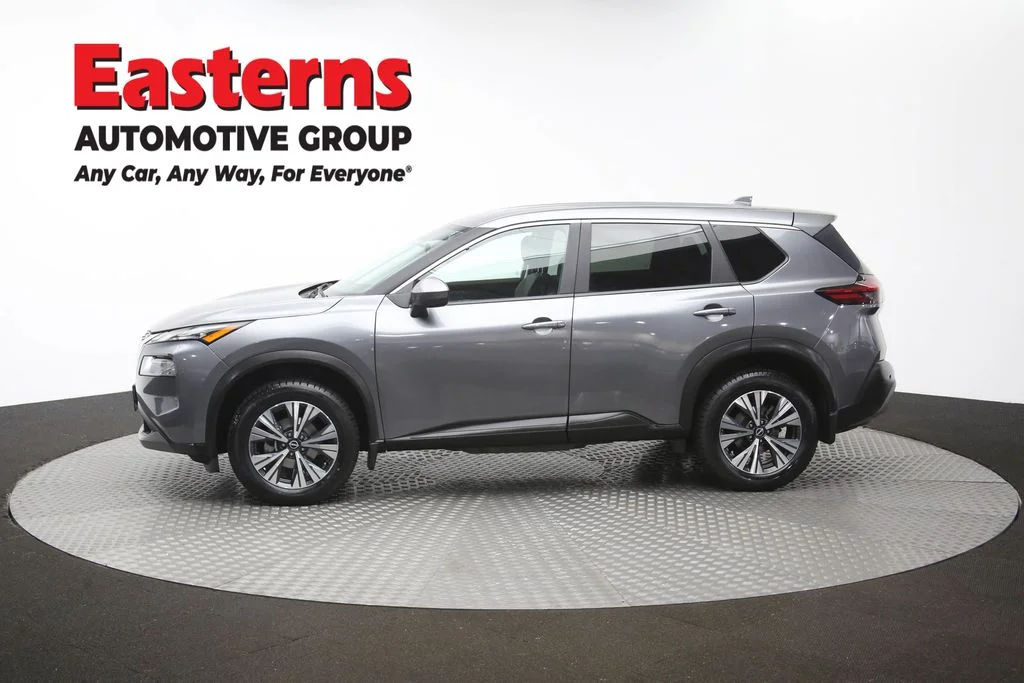 Used 2023 Gray Nissan SV image 60
