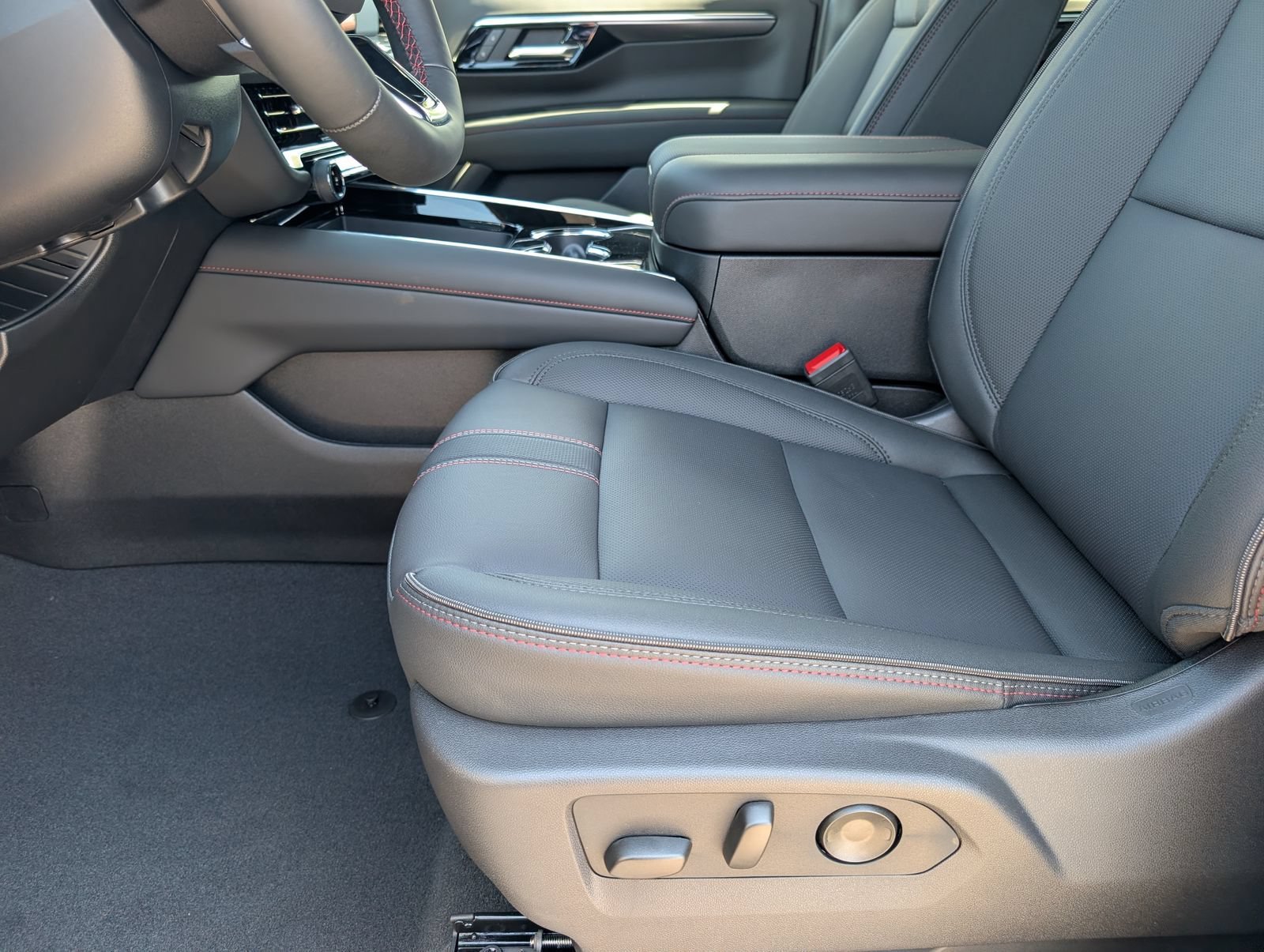 New 2026 Sterling Gray Metallic Chevrolet RST image 7
