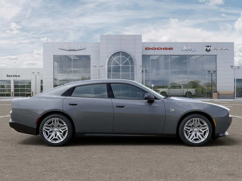 2026 Dodge Charger Daytona Scat Pack - Photo 22